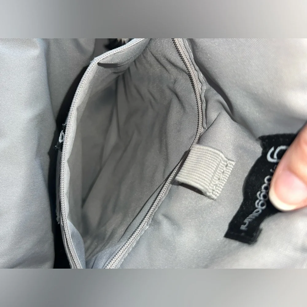 Baggallini Memphis Convertible Backpack RIFD‎ Protection Gray
